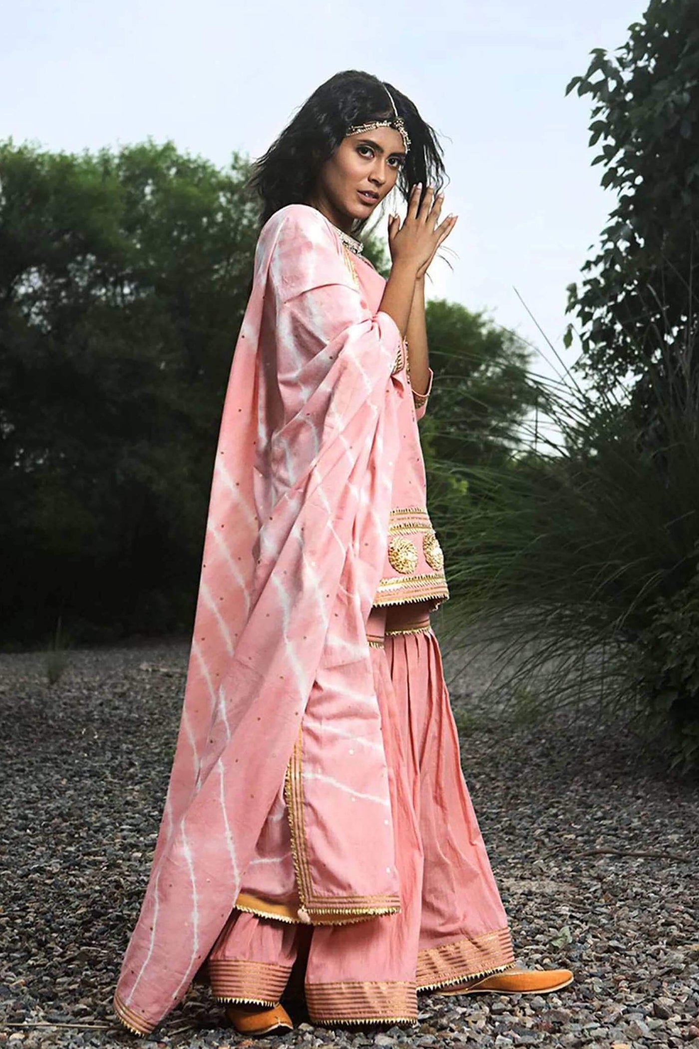 Begum Fashion Khara Kapas