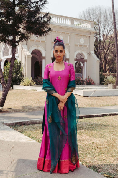 Begum Silk Kurta Set With Dupatta Fashion JodiLife XXS Kurta Set with Dupatta