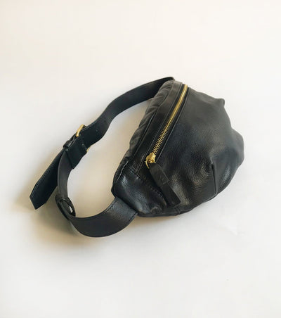 Black fanny pack Fashion Khara Kapas