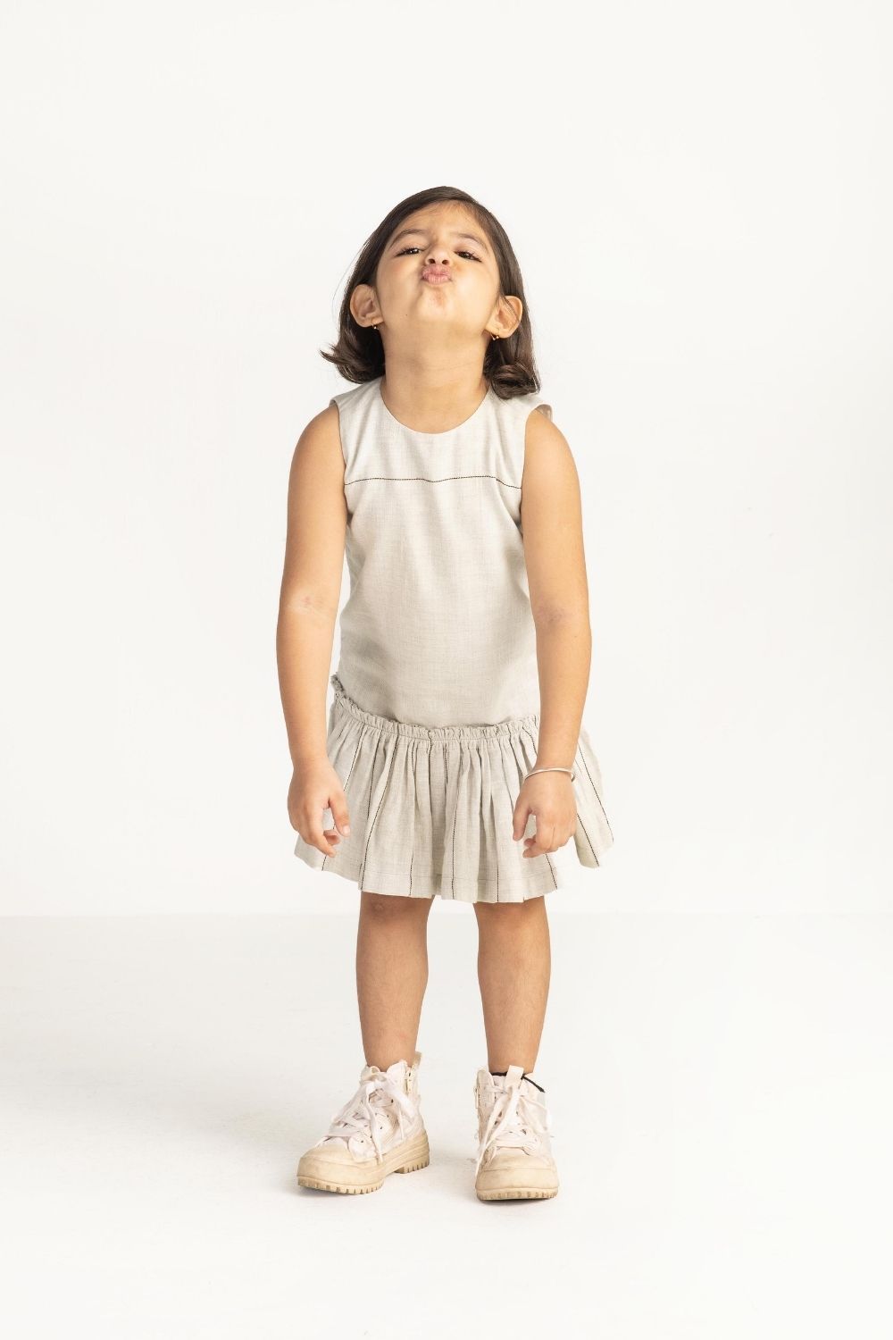 Bottom Yoke Dress - Beige Kids THREE Kids 