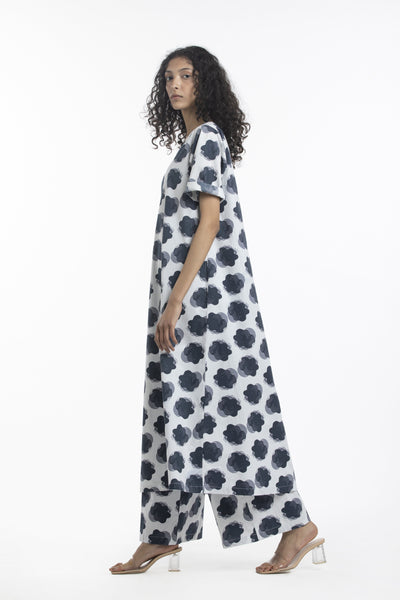 BROAD BOTTOM-NAVY FLORAL Fashion THREE