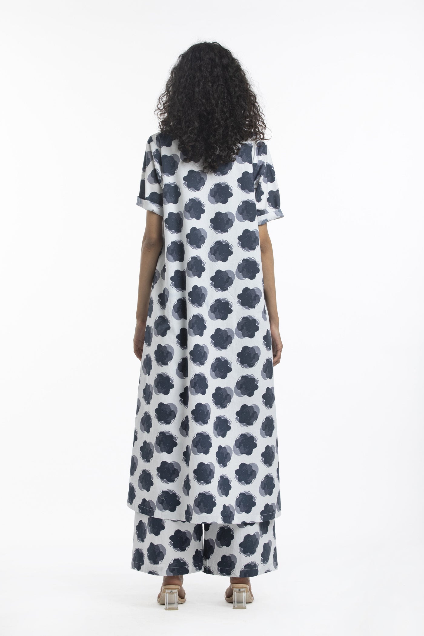 BROAD BOTTOM-NAVY FLORAL Fashion THREE