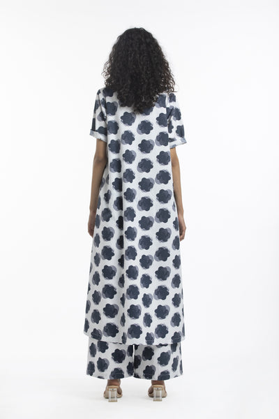 BROAD BOTTOM-NAVY FLORAL Fashion THREE