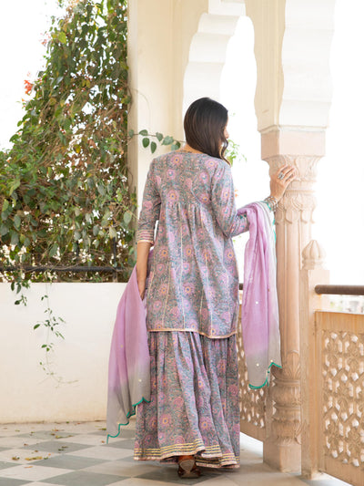Chaand inaayat badli Fashion Maison Shefali
