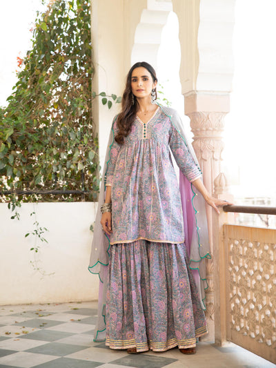 Chaand inaayat badli Fashion Maison Shefali