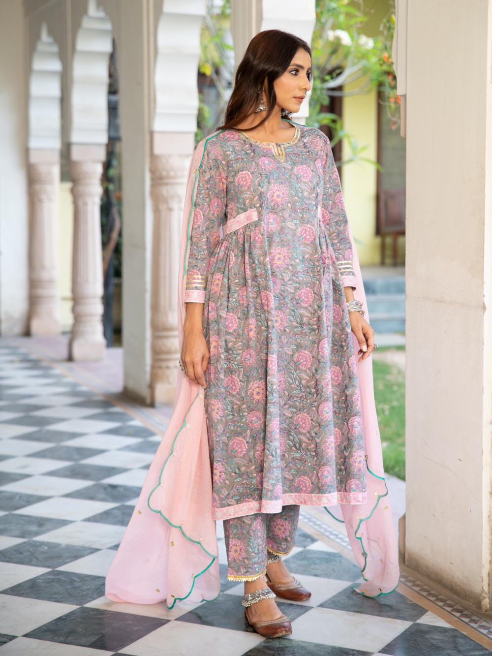 Chaand mohena baadli Fashion Maison Shefali