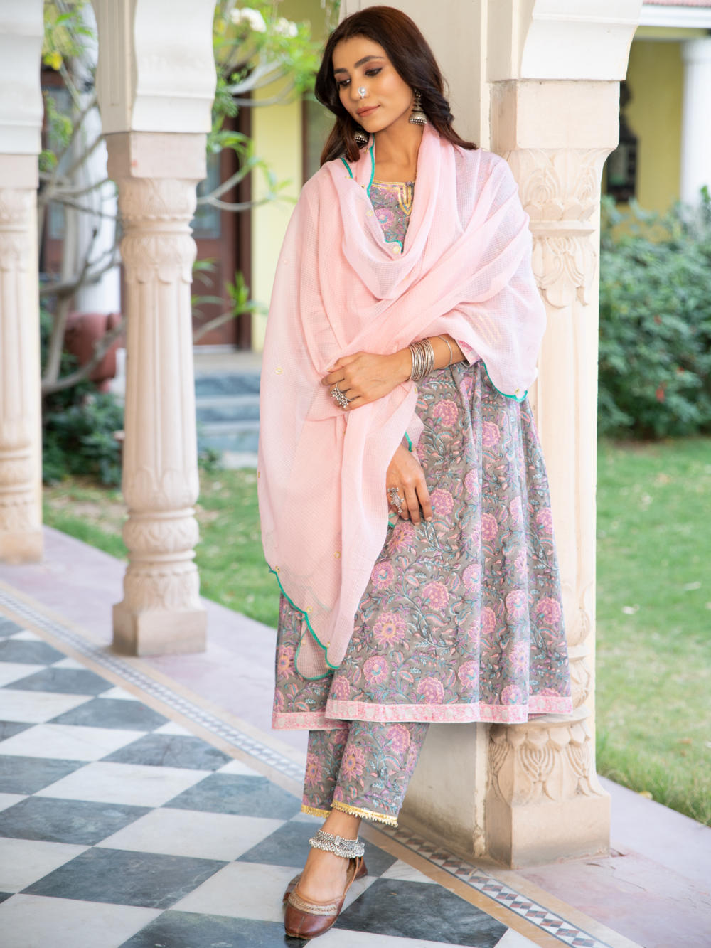 Chaand mohena baadli Fashion Maison Shefali