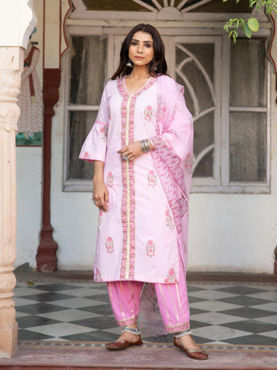 Chaand Sahar gulabi Salwar Set Fashion Maison Shefali
