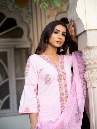 Chaand Sahar gulabi Salwar Set Fashion Maison Shefali