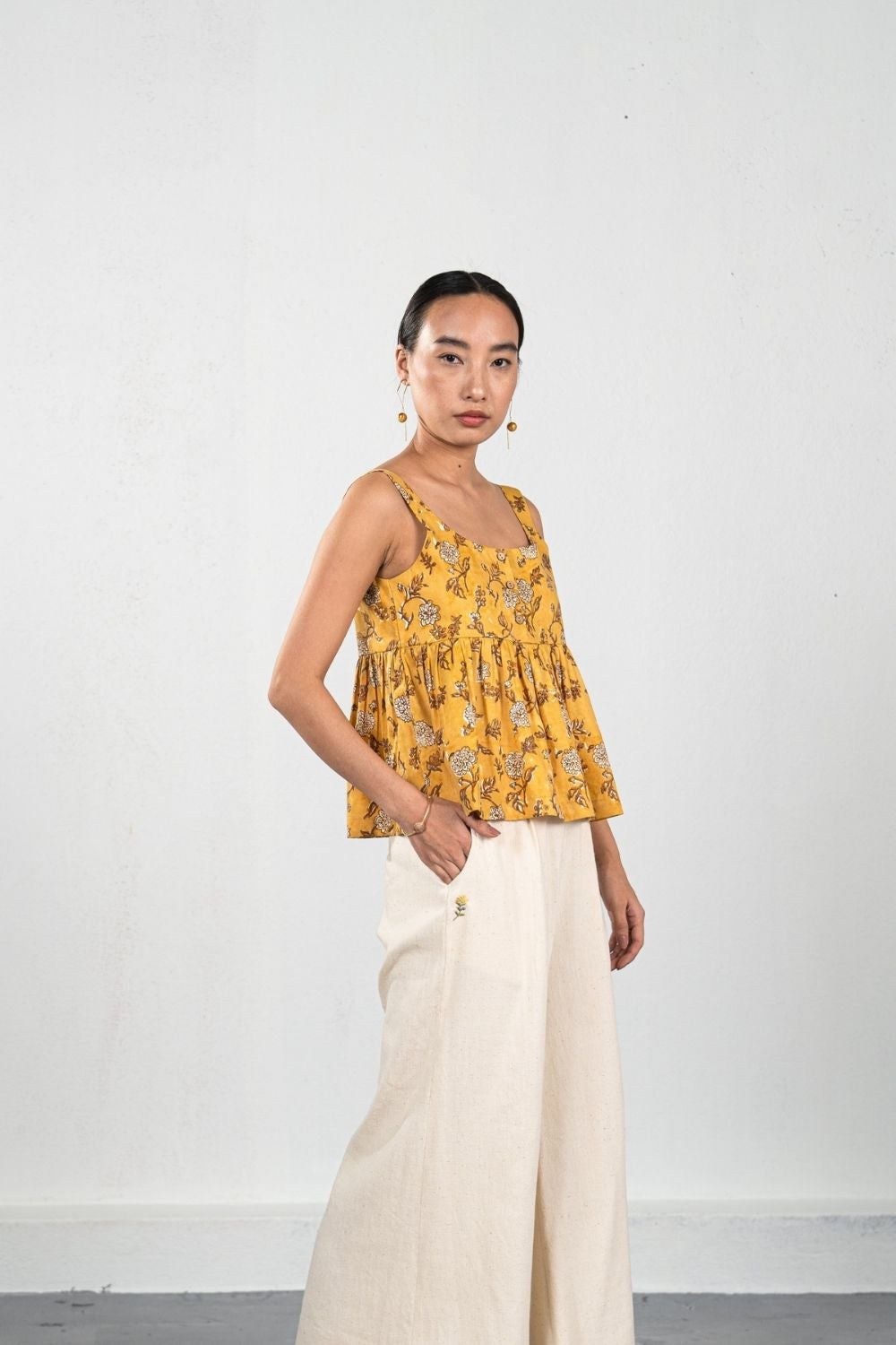 Dahlia Bloom Tencel top Fashion SUI 