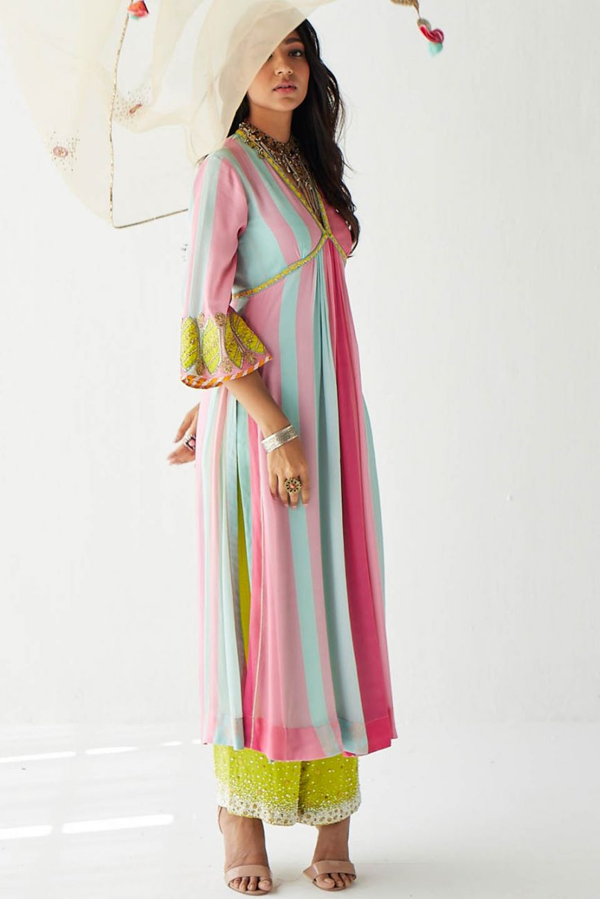 BRIGHT PINK BELL SLEEVE KURTA SET