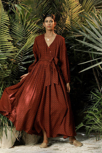 Dancing Lady Orchid Fashion Khara Kapas