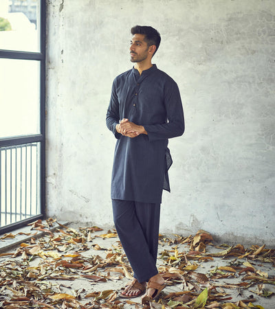 Dark night kurta set Men Khara Kapas Men