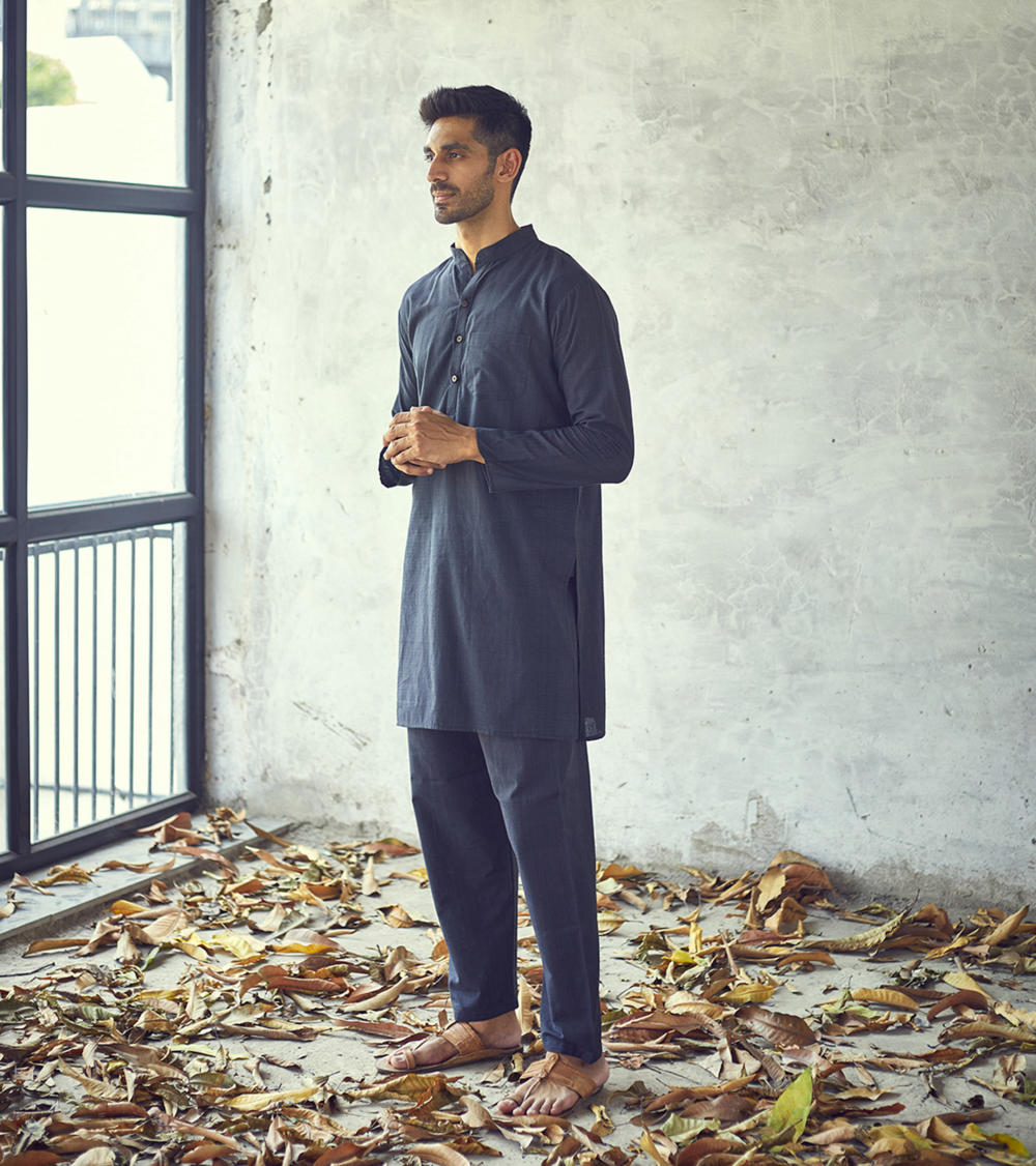 Dark night kurta set Men Khara Kapas Men