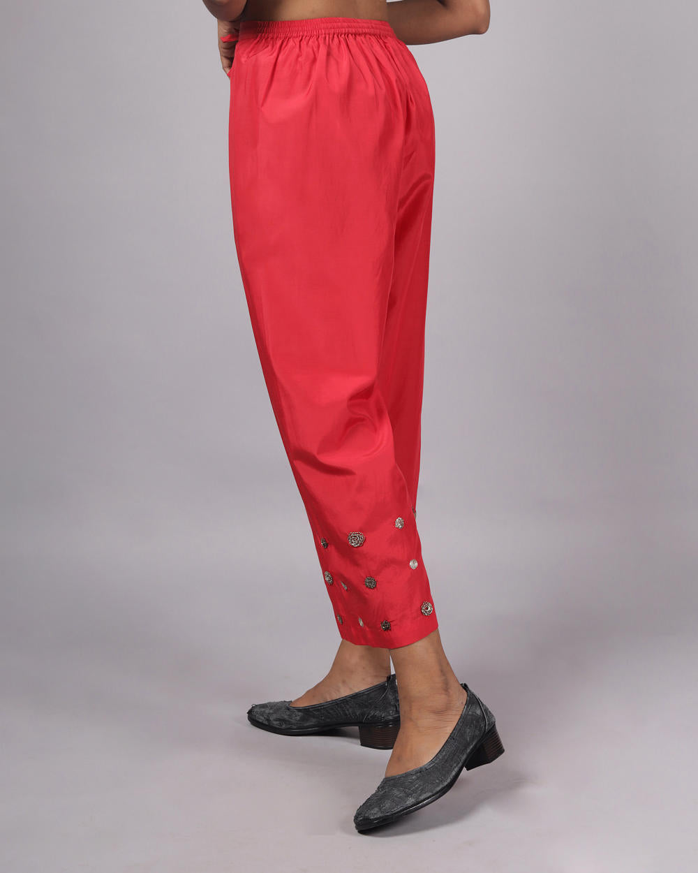 Deria - Red Fashion Shades of India