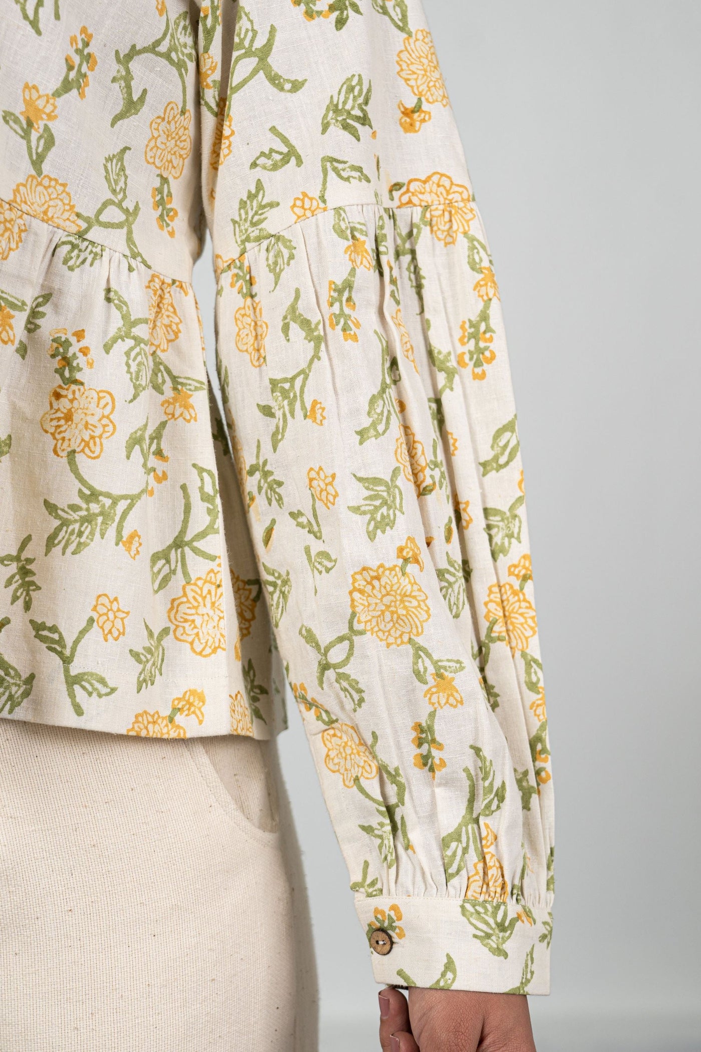Dreaming of Dahlias hemp top Fashion SUI 