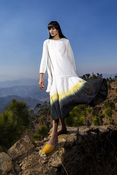 Dust of Snow Fashion Khara Kapas