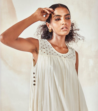 Egg Shell Fashion Khara Kapas