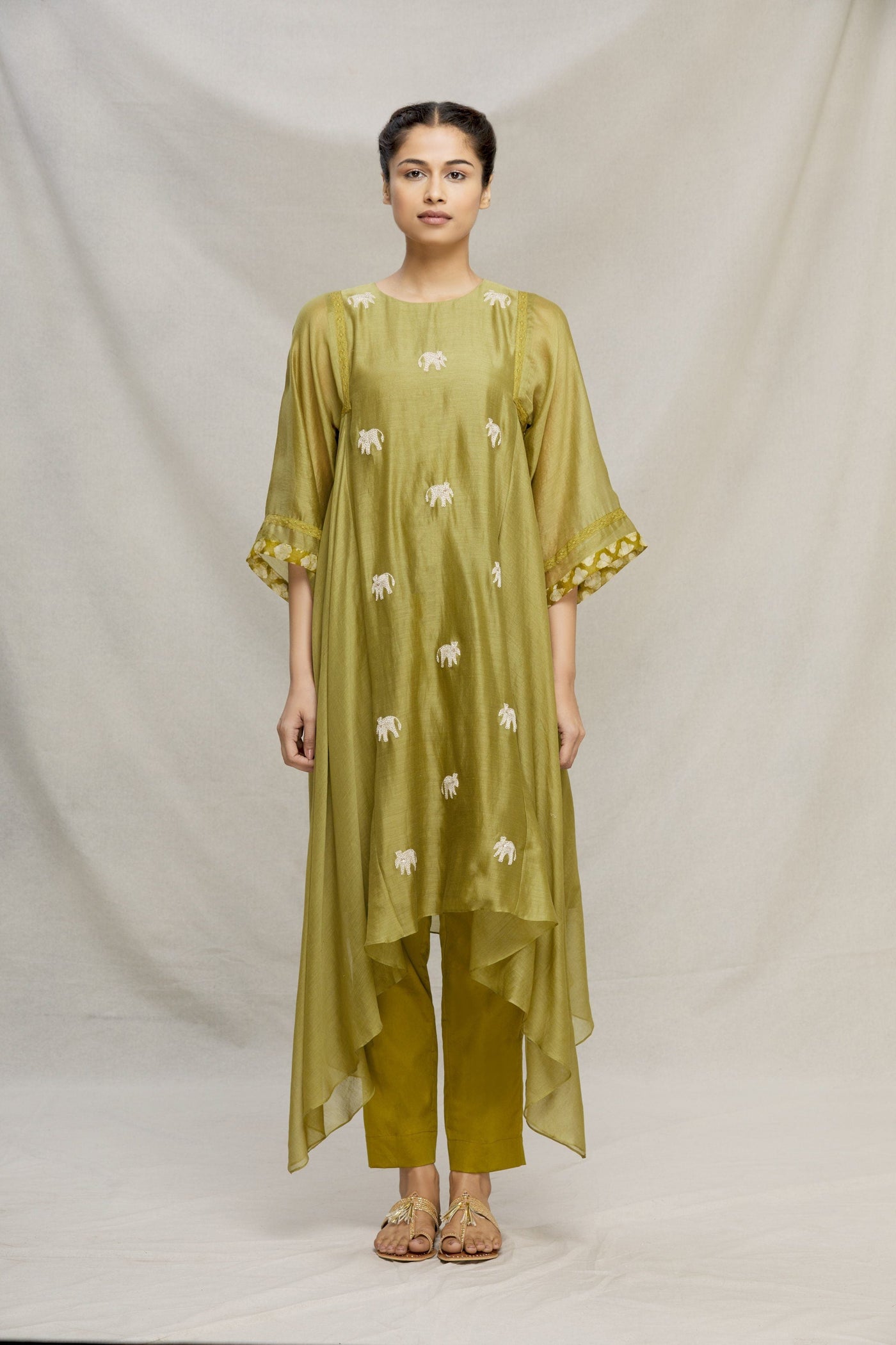 ELEPHANT HAND EMBROIDERED SIDE ASSY KURTA Fashion MYOHO 