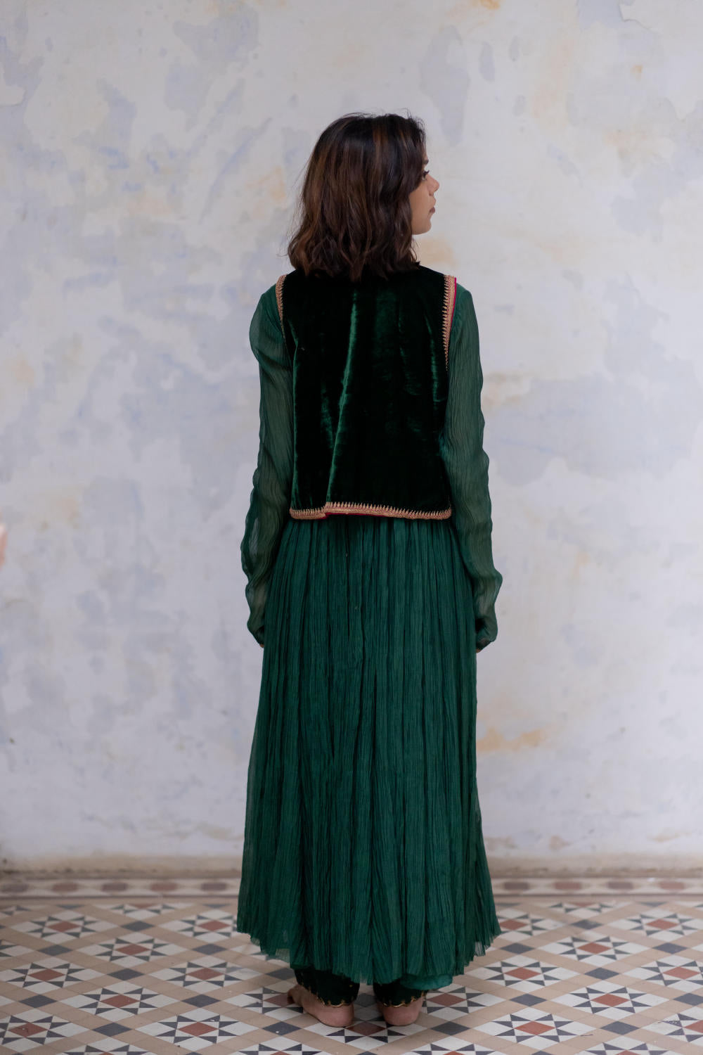 Emerald Masuma Velvet Sadri Fashion Nirjara