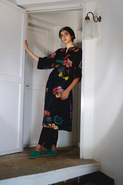 GARDEN OF PARADISE - CHARCOAL SET Fashion Yam
