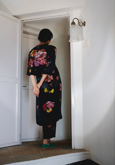 GARDEN OF PARADISE - CHARCOAL SET Fashion Yam
