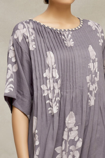 GREY BATIK PLANT TUCK KURTA WITH BOAT NECK AND BULLION HAND EMBROIDERY Fashion MYOHO 