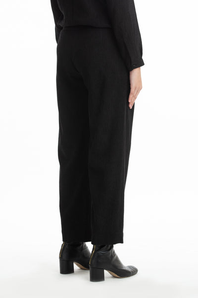 Handwoven Balck Pintuck Panelled Trousers Fashion Akaaro
