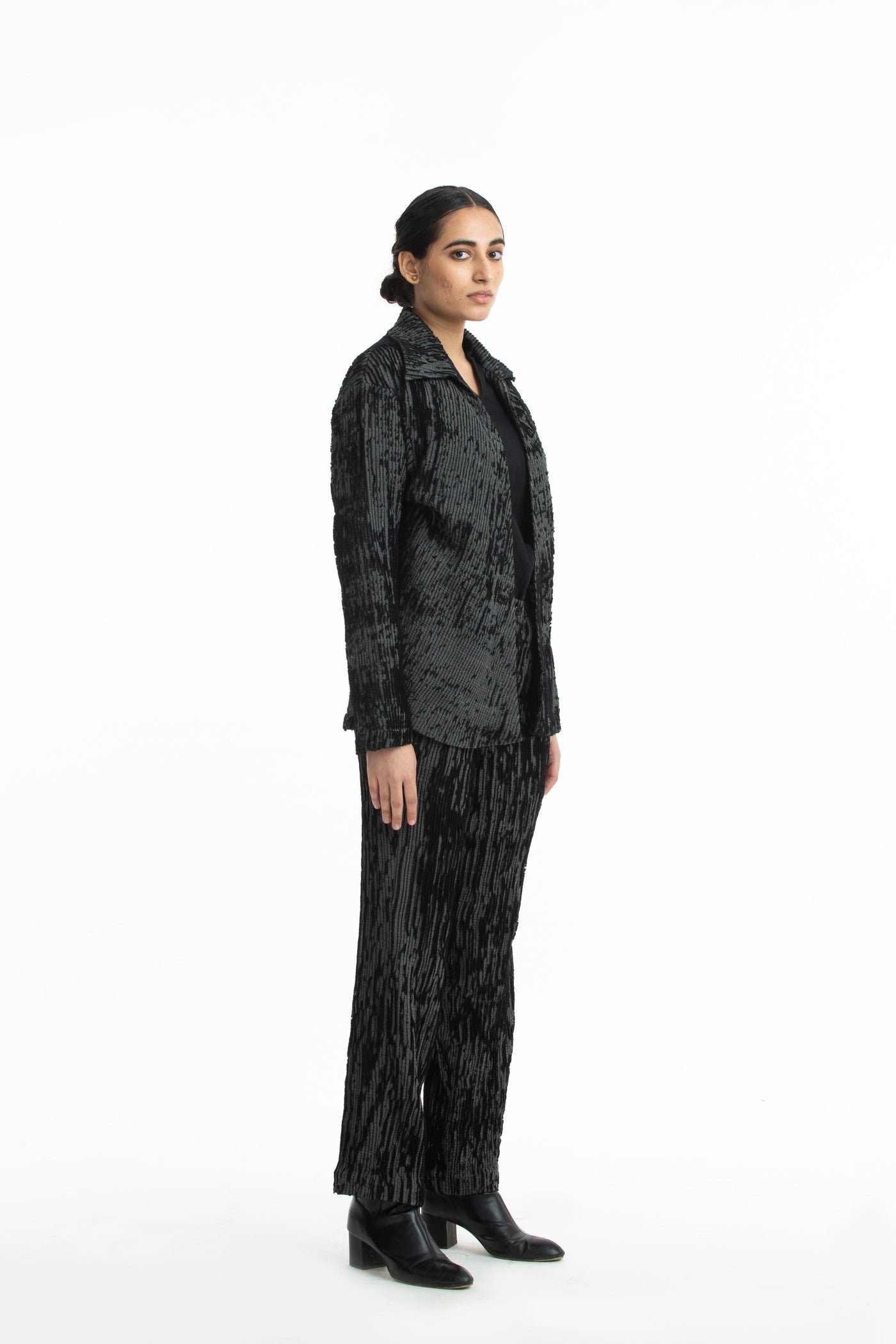 Handwoven Black Grey Merino Wool Collared jacket Fashion Akaaro