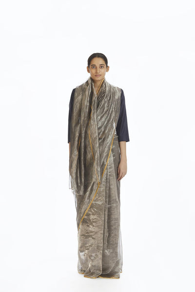 Handwoven Liquid Molten Silver Metallic Saree Fashion Akaaro