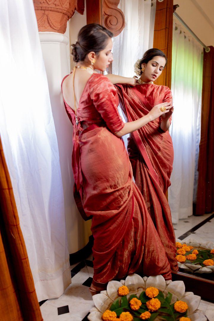 Handwoven Maroon Chanderi Tissue Saree Set Fashion Juanita 