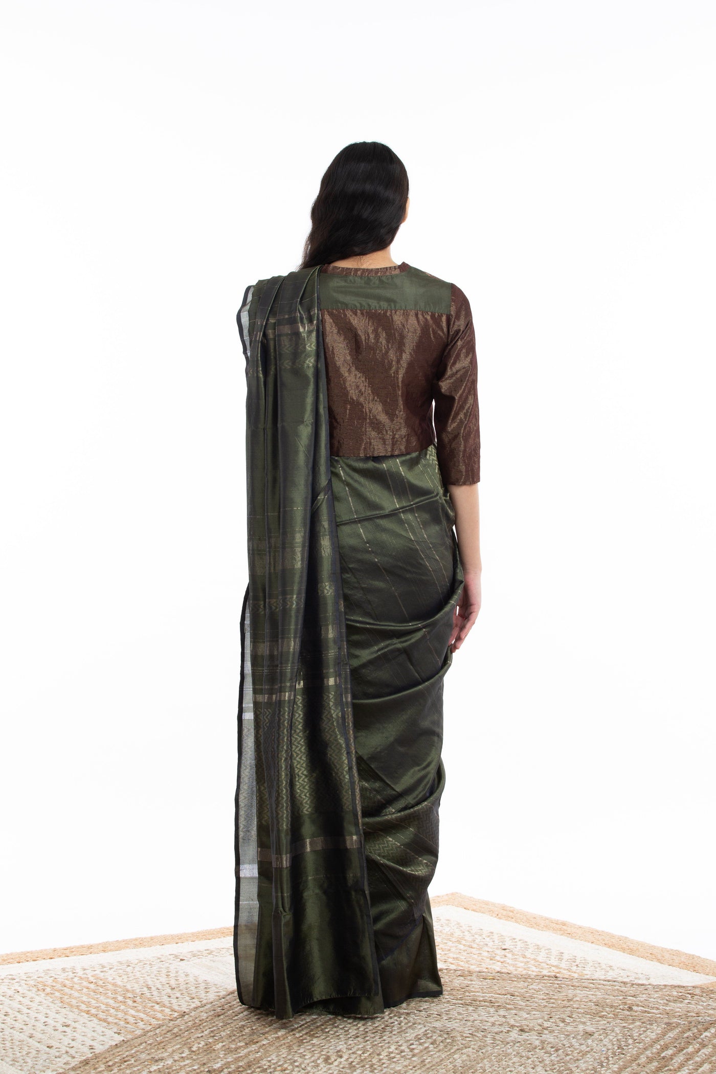 Handwoven Olive Engineered Saree Fashion Akaaro