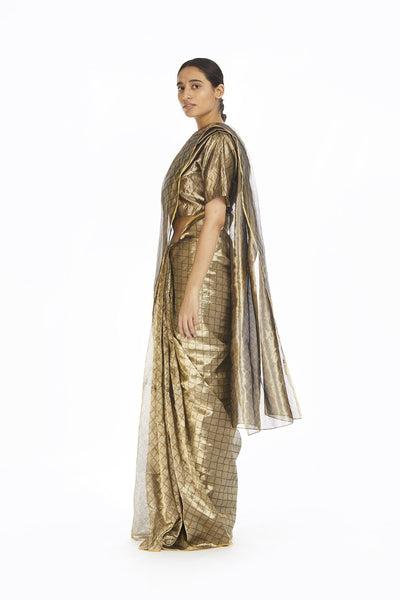 Handwoven Silver On Gold Longline Saree Fashion Akaaro
