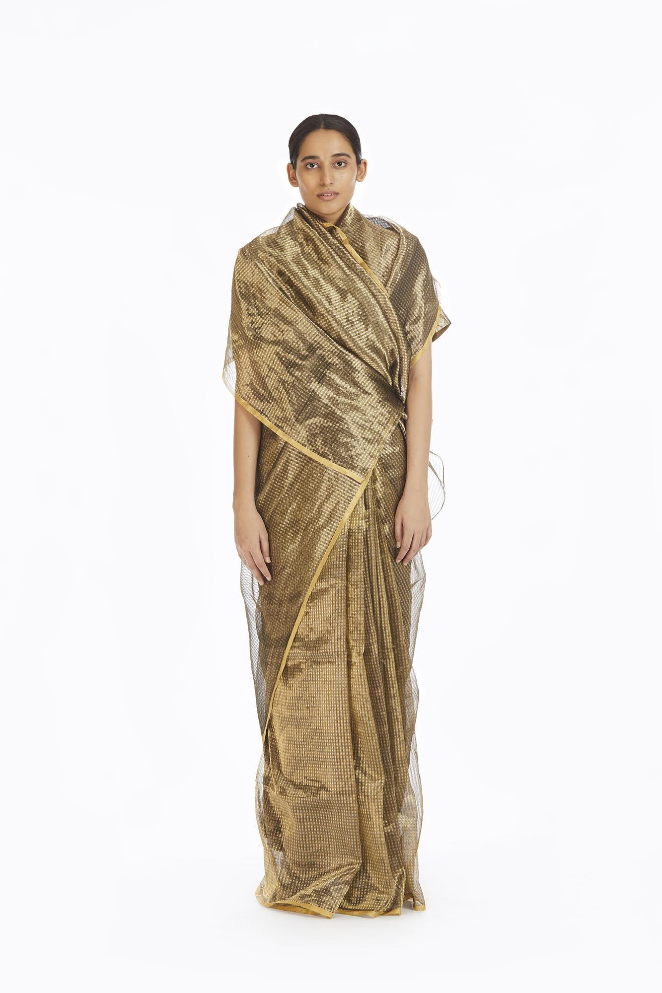 Handwoven Silver On Gold Textured Metallic Saree Fashion Akaaro