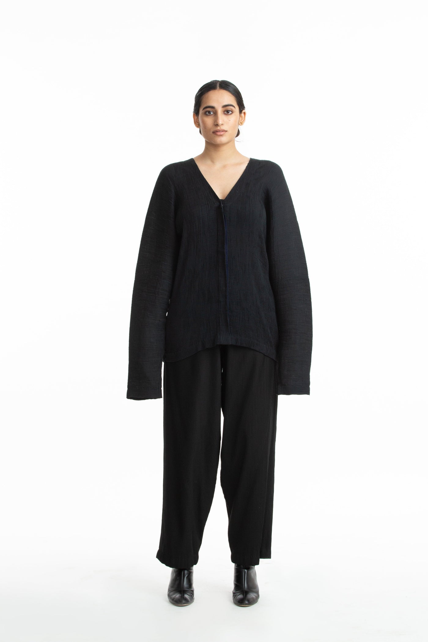Handwoven V Neck Black Kinji Top Fashion Akaaro
