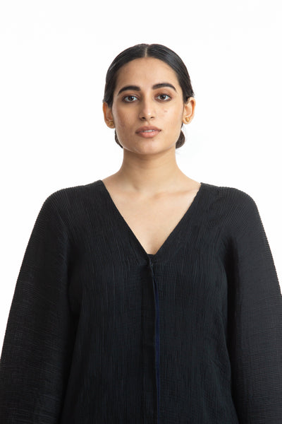 Handwoven V Neck Black Kinji Top Fashion Akaaro