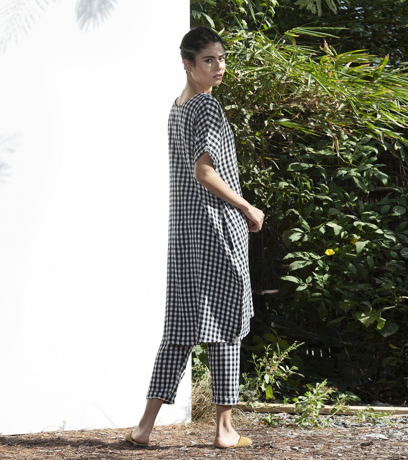 Hellebore Checkered Tunic & Pants Set Fashion Khara Kapas