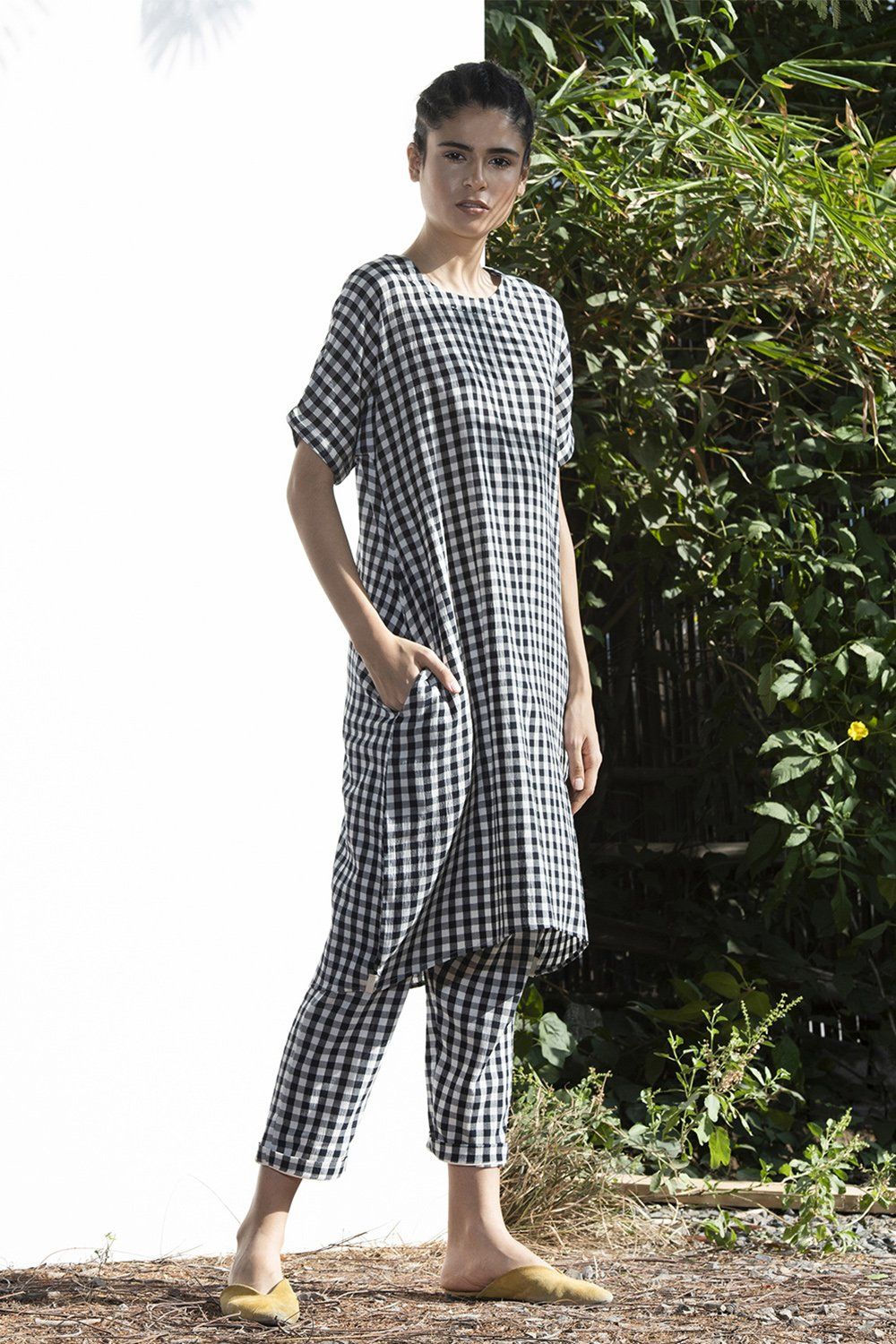 Hellebore Checkered Tunic & Pants Set Fashion Khara Kapas