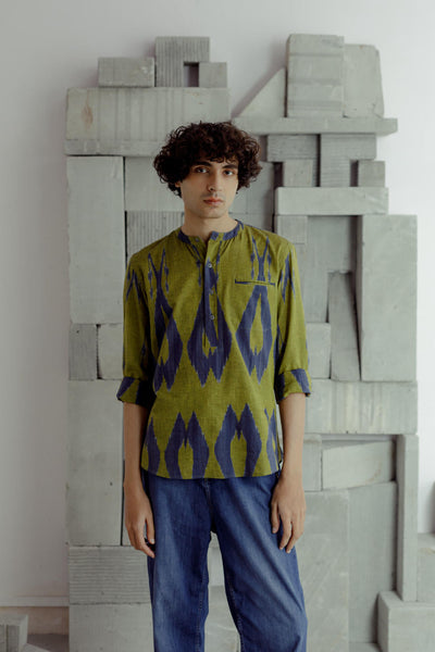 Henna Button Shirt Men Translate Men