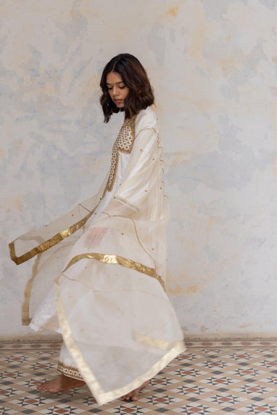 Ivory Dilraz Odhani Fashion Nirjara