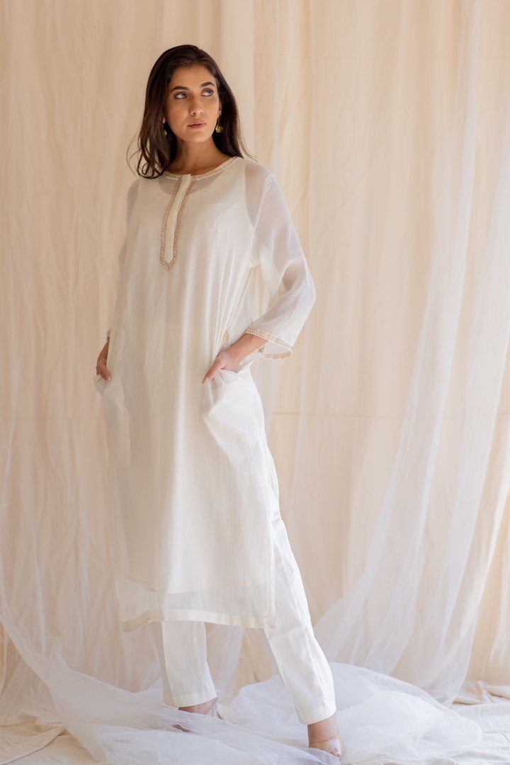Ivory White Gul Seedh Kurta Fashion Nirjara