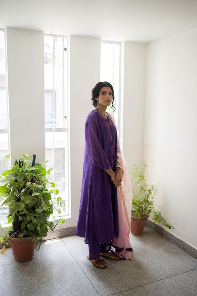 Juanita- Featuring Handwoven Chanderi Kurta with Resham & Dabka Fashion Juanita 