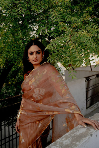 Kanak Sari Fashion Suparna Som