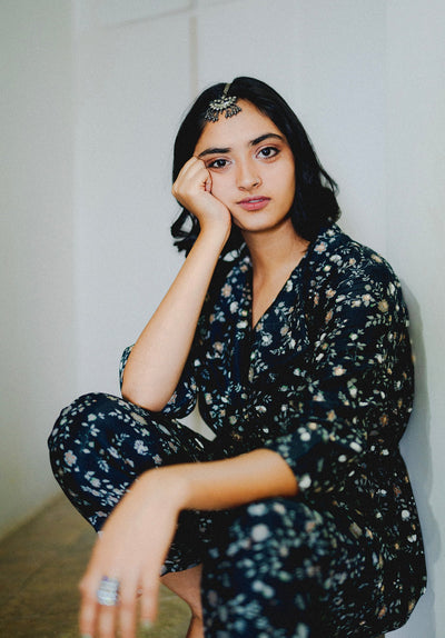 LARISSA SET Fashion Yam