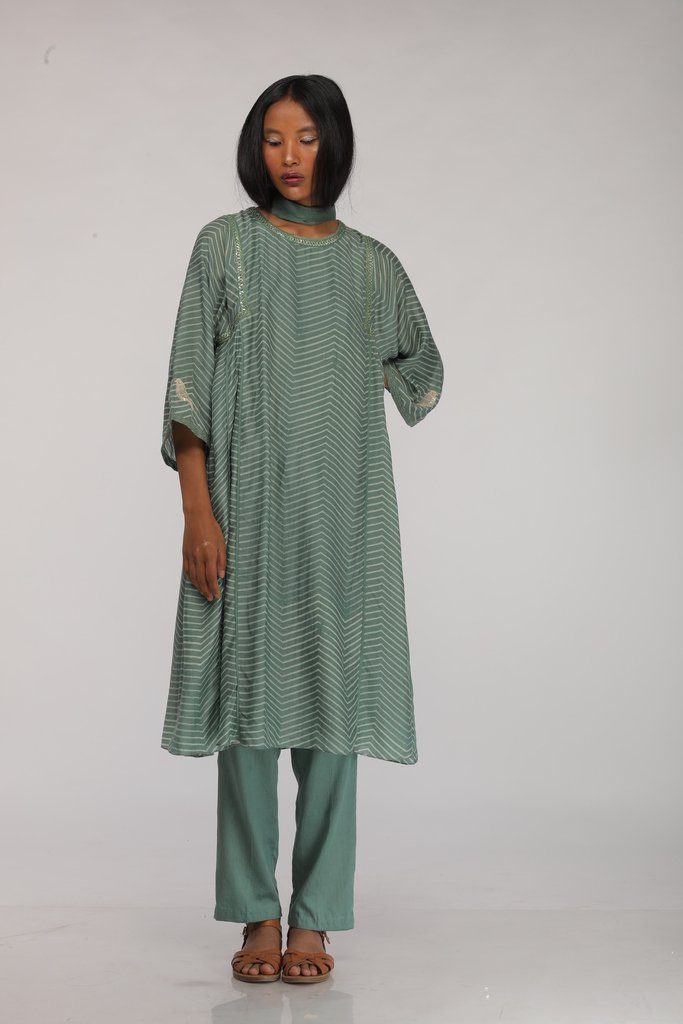 Leaf Green Badla Embroidered Kurta Fashion Myoho 