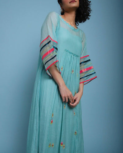 Life in Pink Center Puckering dress Fashion Rajiramniq