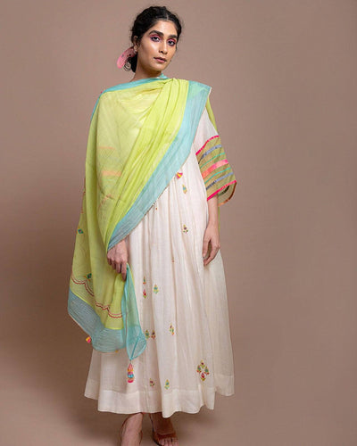 Life in Pink Center Puckering Kurta Fashion Rajiramniq