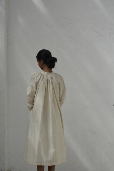 LILY canvas & Weaves