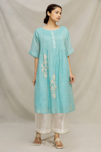 LINEN TUCK KURTA WITH KANTHA PLANT EMBROIDERY AQUA Fashion MYOHO