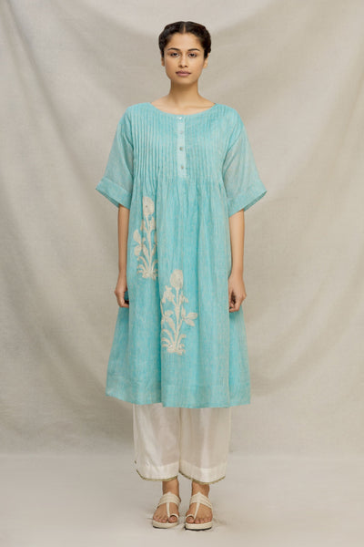 LINEN TUCK KURTA WITH KANTHA PLANT EMBROIDERY AQUA Fashion MYOHO